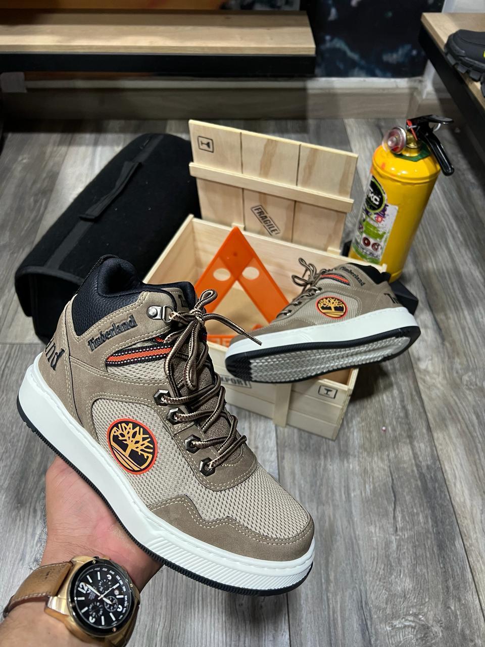 BOTA TIMBERLAND MONTANA